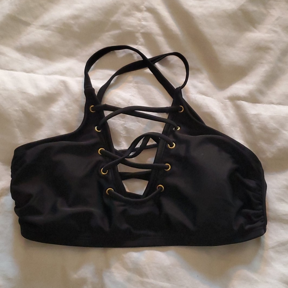 Fun bikini top
